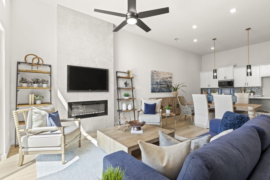 Furnished interior view inside a new home in Cottonwood Creek, Rowlett (Image 6).