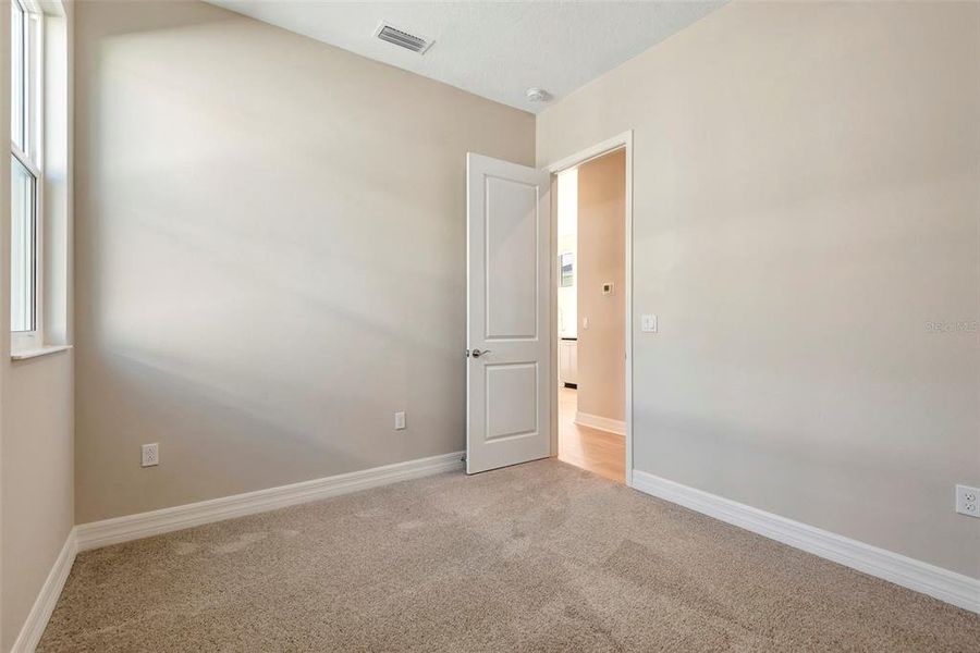 Spacious, unfurnished interior of a new home in The Reserve at Victoria, Deland (Image 32). Spacious, unfurnished interior of a new home in The Reserve at Victoria, Deland (Image 32).