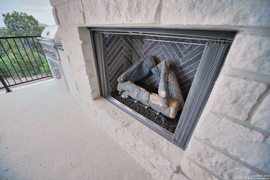 Image 27 of a home in . Image 27 of a home in .