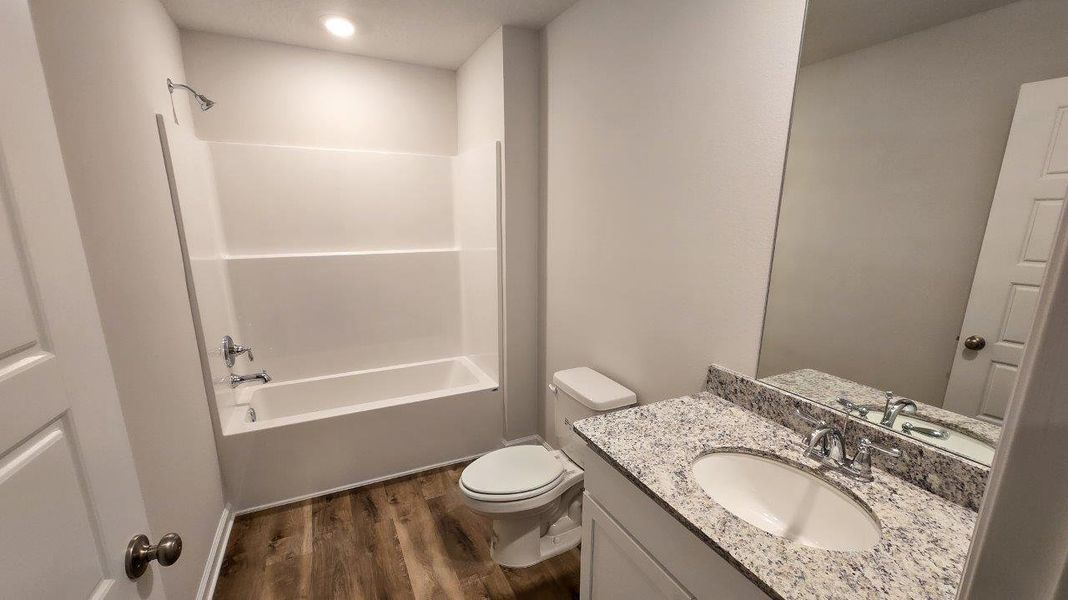 Furnished interior view inside a new home in Fallschase, Tallahassee (Image 7).