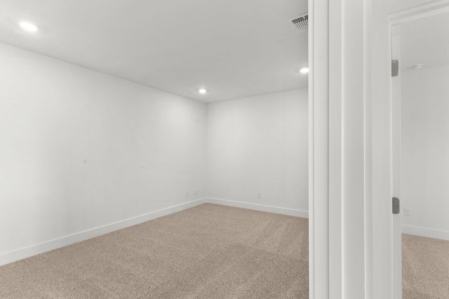 Spacious, unfurnished interior of a new home in Lariat, Liberty Hill (Image 65). Spacious, unfurnished interior of a new home in Lariat, Liberty Hill (Image 65).