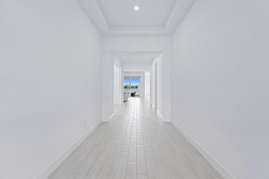 Spacious, unfurnished interior of a new home in , Port St. Lucie (Image 18).