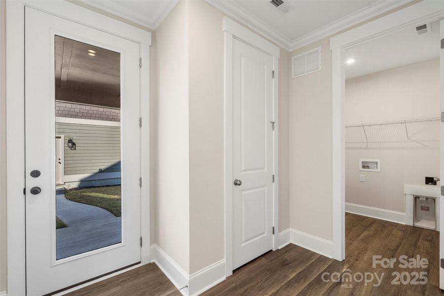 Spacious, unfurnished interior of a new home in Riverwalk, Rock Hill (Image 20).