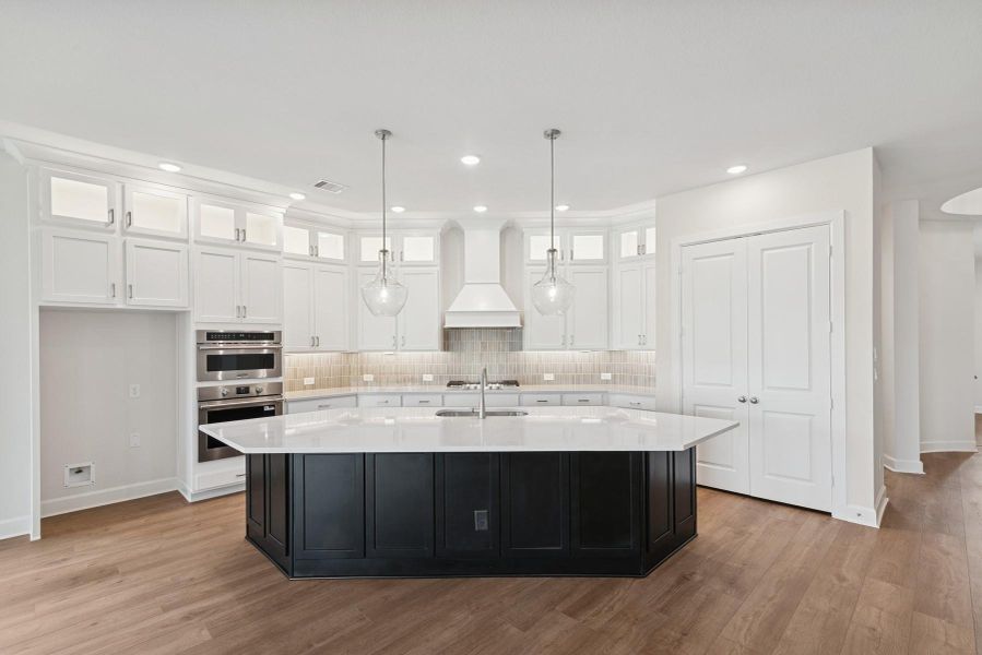 Furnished interior view inside a new home in The Highlands 55' - Encore Collection, Porter (Image 9). Furnished interior view inside a new home in The Highlands 55' - Encore Collection, Porter (Image 9).