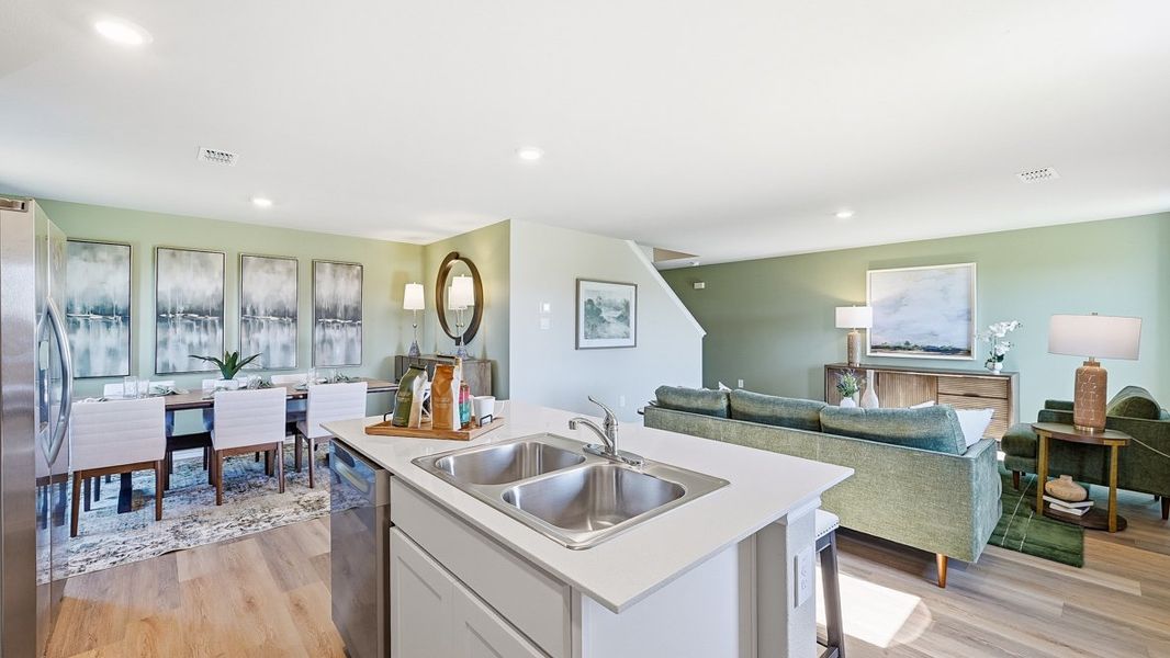 Furnished interior view inside a new home in Sunnycreek, Crowley (Image 8).
