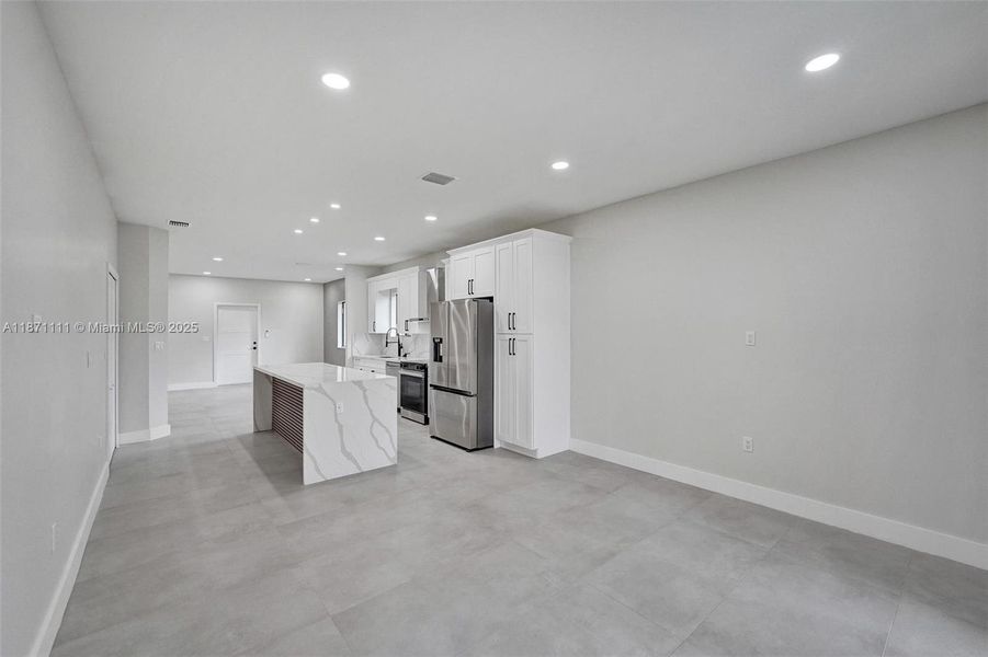 Spacious, unfurnished interior of a new home in , West Park (Image 63). Spacious, unfurnished interior of a new home in , West Park (Image 63).