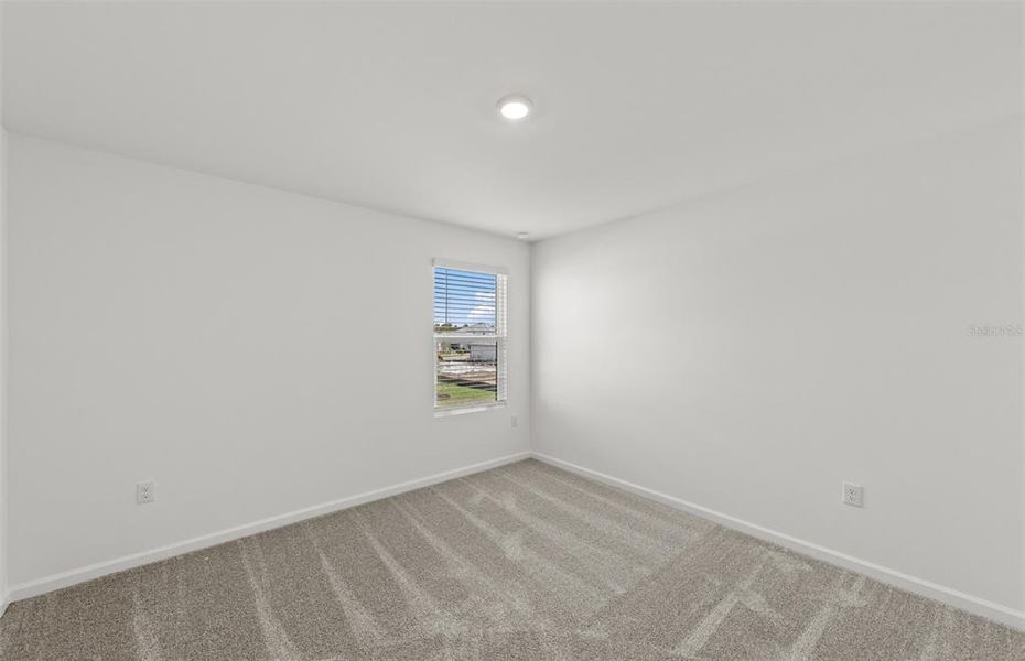 Spacious, unfurnished interior of a new home in Lakespur Wellen Park, Venice (Image 25). Spacious, unfurnished interior of a new home in Lakespur Wellen Park, Venice (Image 25).