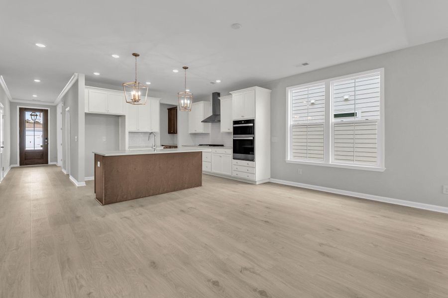 Spacious, unfurnished interior of a new home in Tidewater at Lakes of Cane Bay, Summerville (Image 17). Spacious, unfurnished interior of a new home in Tidewater at Lakes of Cane Bay, Summerville (Image 17).