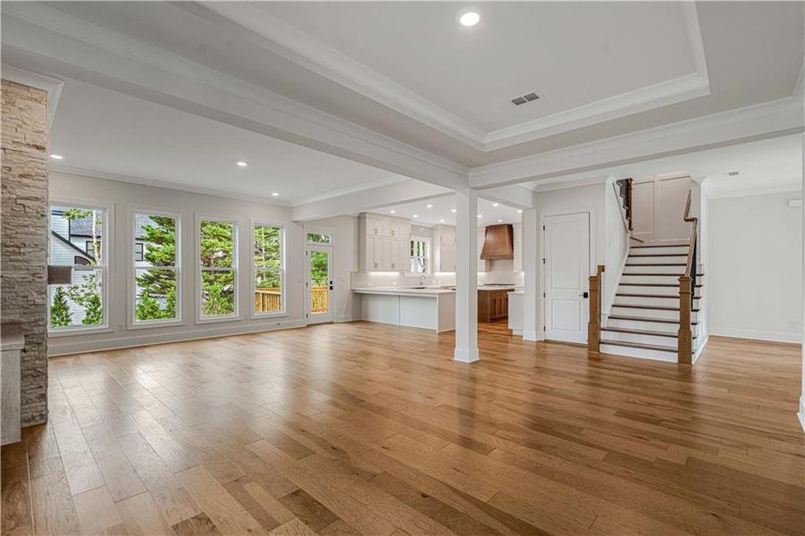 Spacious, unfurnished interior of a new home in Bellwyn, Johns Creek (Image 20).
