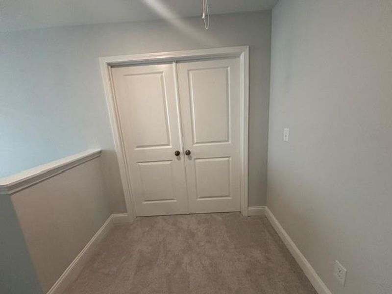 Spacious, unfurnished interior of a new home in Edenglen, Buford (Image 25). Spacious, unfurnished interior of a new home in Edenglen, Buford (Image 25).