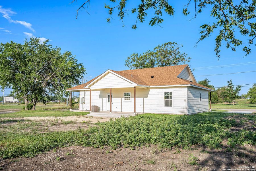 Image 23 of a home in .