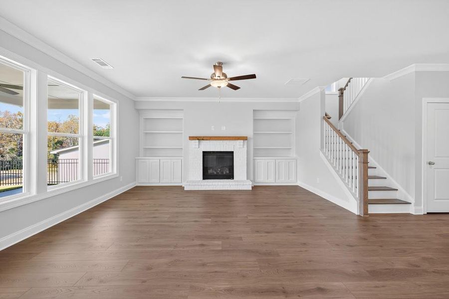 Spacious, unfurnished interior of a new home in Hemingway, Flowery Branch (Image 35).