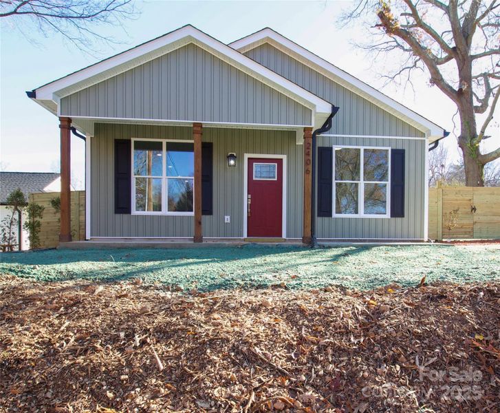 Exterior details and patio area of a home in , Kannapolis (Image 14).
