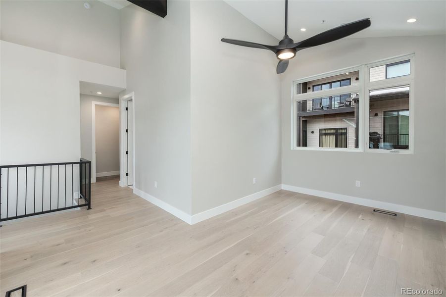 Spacious, unfurnished interior of a new home in , Winter Park (Image 37).