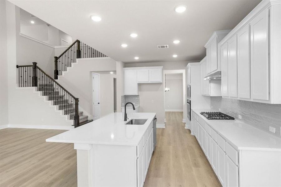 Kitchen, open to living area