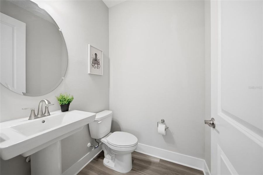 Furnished interior view inside a new home in , Wesley Chapel (Image 14).