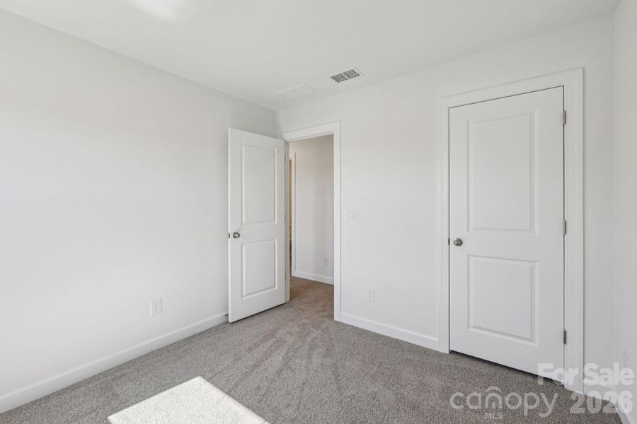 Spacious, unfurnished interior of a new home in , Fort Mill (Image 11).
