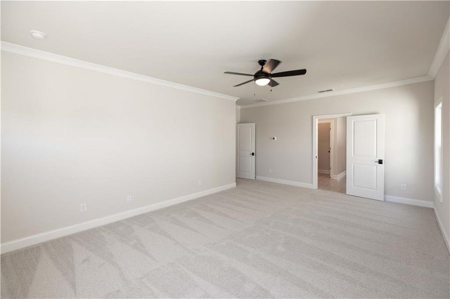 Spacious, unfurnished interior of a new home in Waterhaven, Cumming (Image 22).