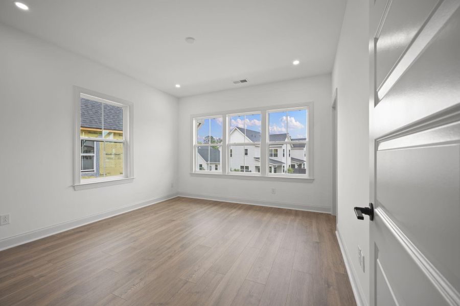 Spacious, unfurnished interior of a new home in , Johns Island (Image 30).