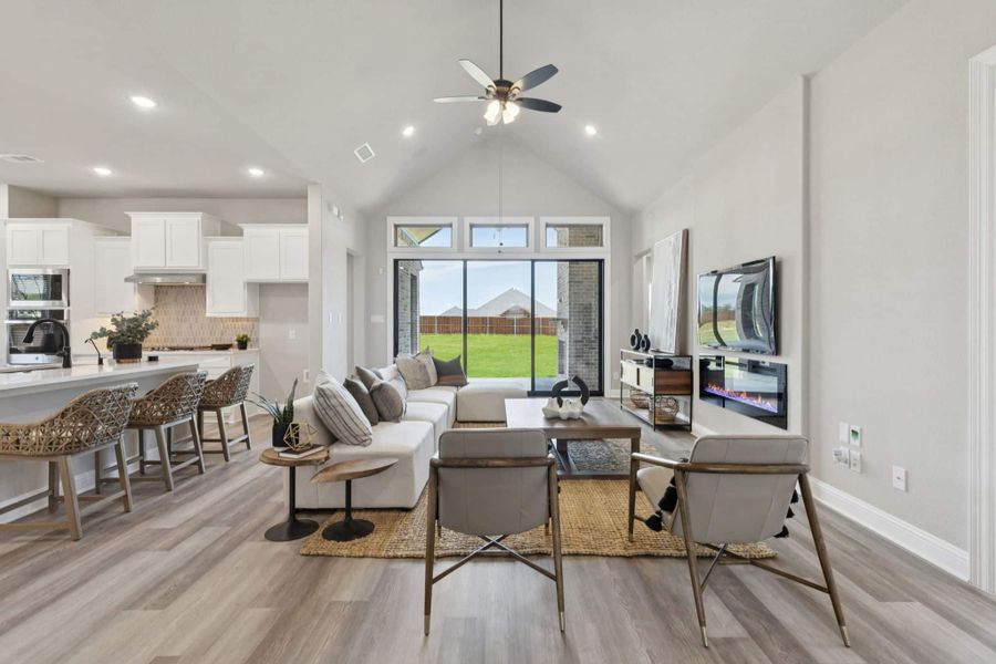 Furnished interior view inside a new home in Oaks of North Grove, Waxahachie (Image 5).