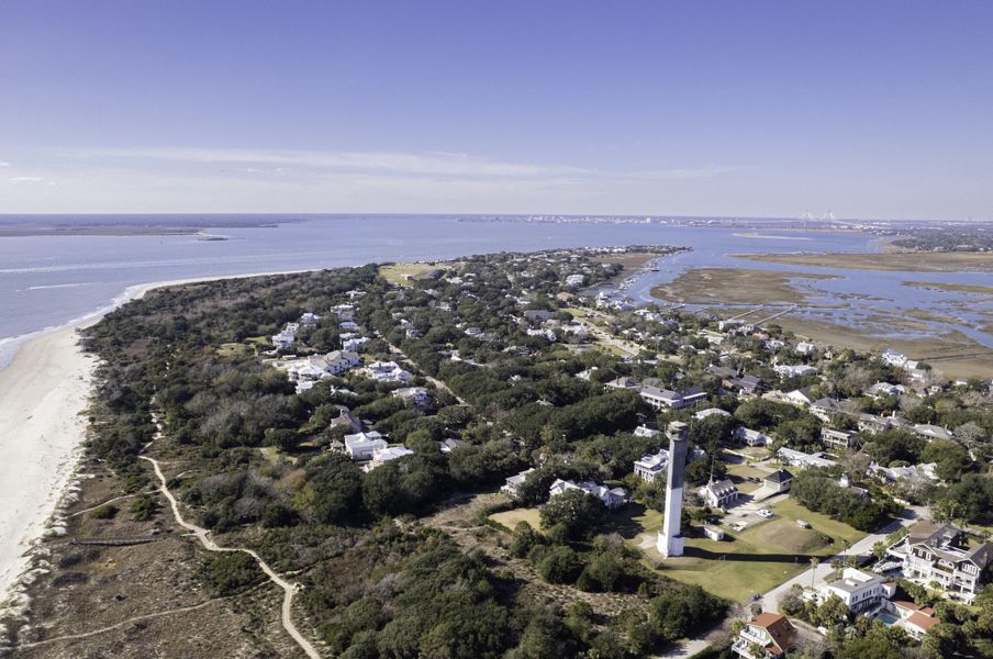 Image 16 of a home in . Image 16 of a home in .