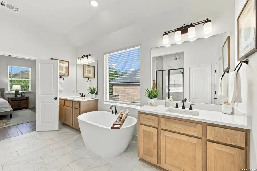 Furnished interior view inside a new home in Front Gate at Fair Oaks Ranch 70, Fair Oaks Ranch (Image 36). Furnished interior view inside a new home in Front Gate at Fair Oaks Ranch 70, Fair Oaks Ranch (Image 36).