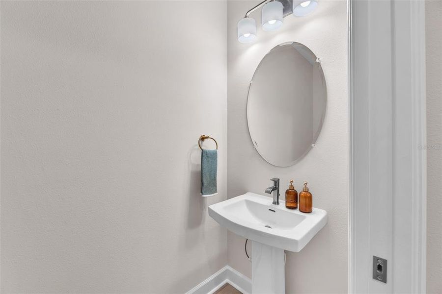 Furnished interior view inside a new home in , Wesley Chapel (Image 13).