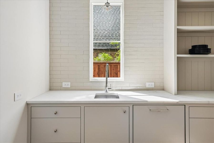 Close-up of interior finishes inside a home in , Dallas (Image 20).