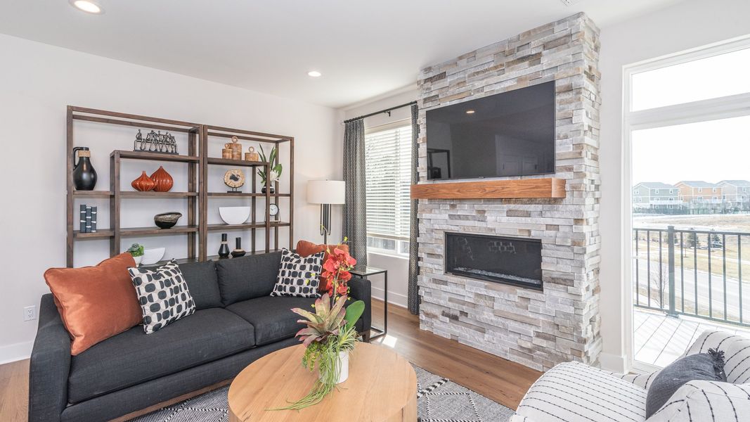 Representative furnished interior of a home built from the The Keswick Townhome (Interior Walk-Out) by Norfolk Homes in Bristol Ridge Townhomes, Ann Arbor (Image 20).