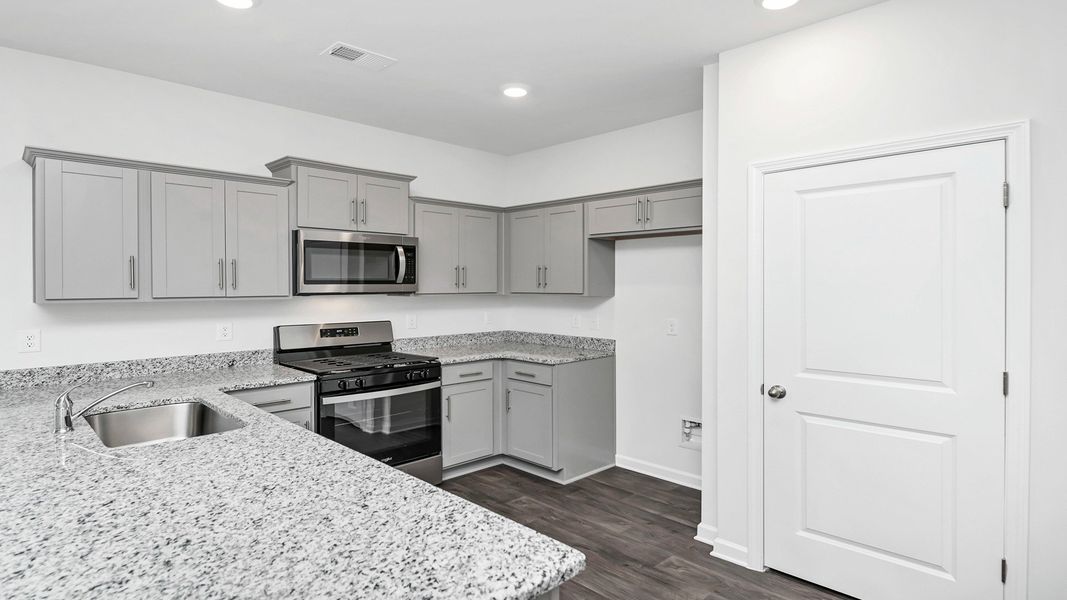 Image 25 representing the CAMERON by D.R. Horton in Hunter's Branch, Hopkins, SC.