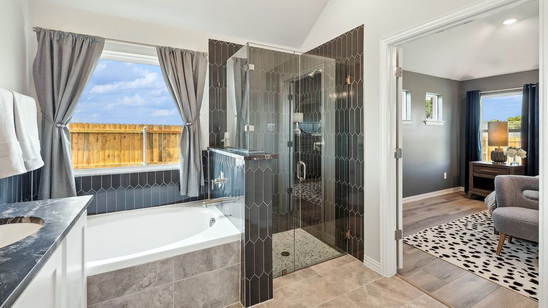 Furnished interior view inside a new home in Pebblebrook, Sherman (Image 13).
