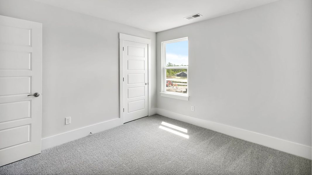 Spacious, unfurnished interior of a new home in Driftwood, Richlands (Image 31).