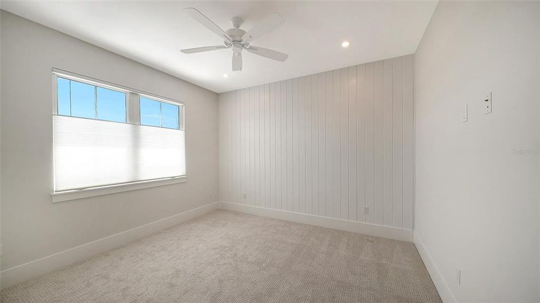 Spacious, unfurnished interior of a new home in , Bradenton (Image 24).
