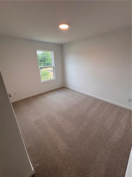 Spacious, unfurnished interior of a new home in Leydenview, Mableton (Image 19).