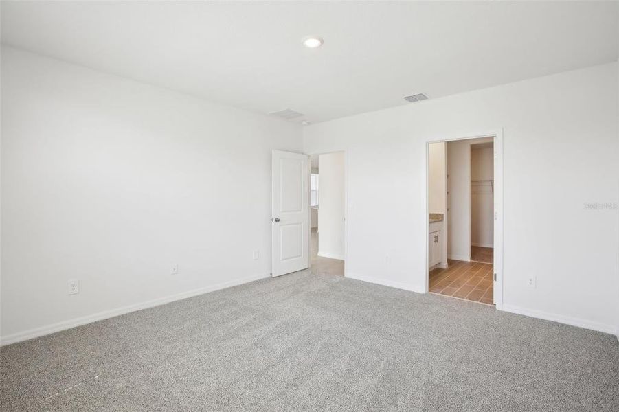 Spacious, unfurnished interior of a new home in Benton Hills - Classic Series, Brooksville (Image 21). Spacious, unfurnished interior of a new home in Benton Hills - Classic Series, Brooksville (Image 21).