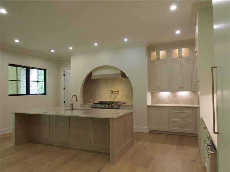 Furnished interior view inside a new home in , Acworth (Image 9).