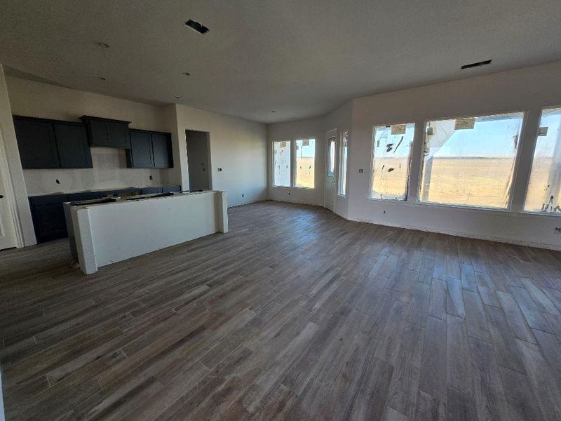 Spacious, unfurnished interior of a new home in Hillview Addition, Decatur (Image 6).