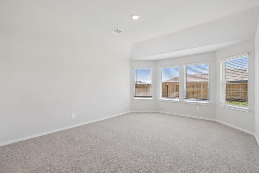 Photos are not of the actual home, but are photos of the builder home with same floorplan Photos are not of the actual home, but are photos of the builder home with same floorplan