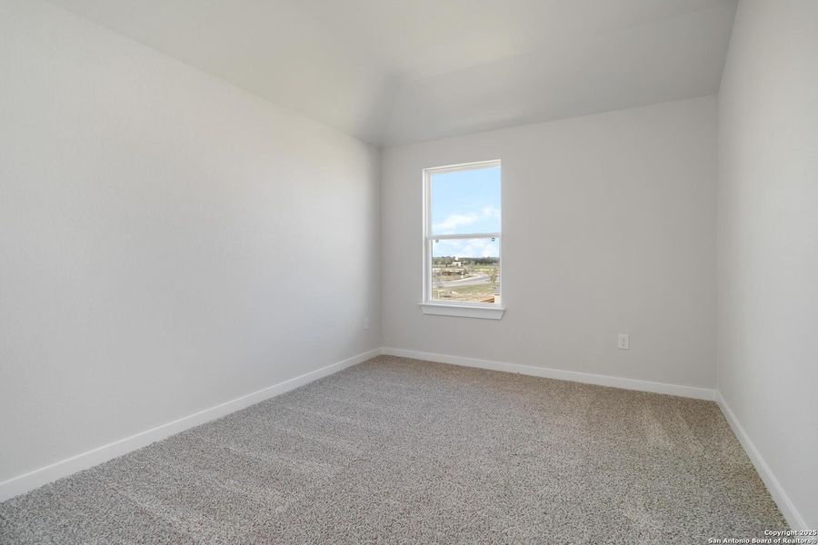 Spacious, unfurnished interior of a new home in Hickory Ridge, Elmendorf (Image 25).