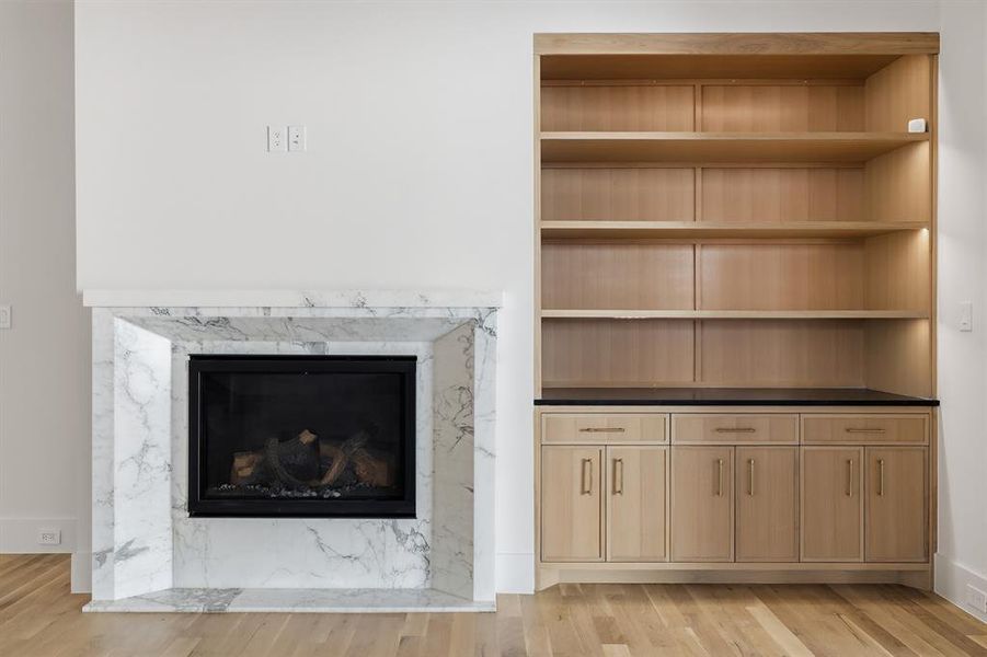 Furnished interior view inside a new home in , Dallas (Image 10).