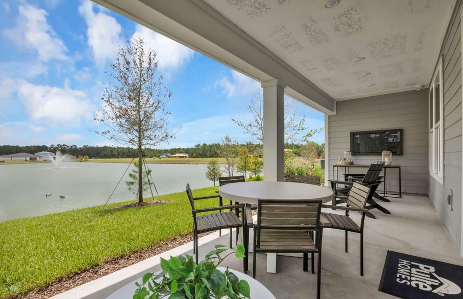 Mystique | Covered Lanai