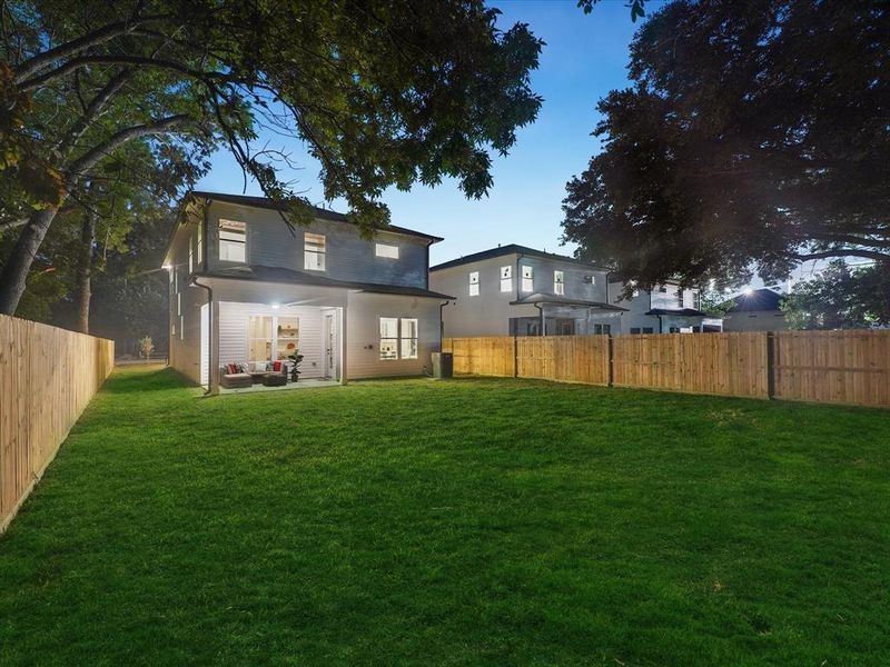 Large Backyard! Big enough for pool!