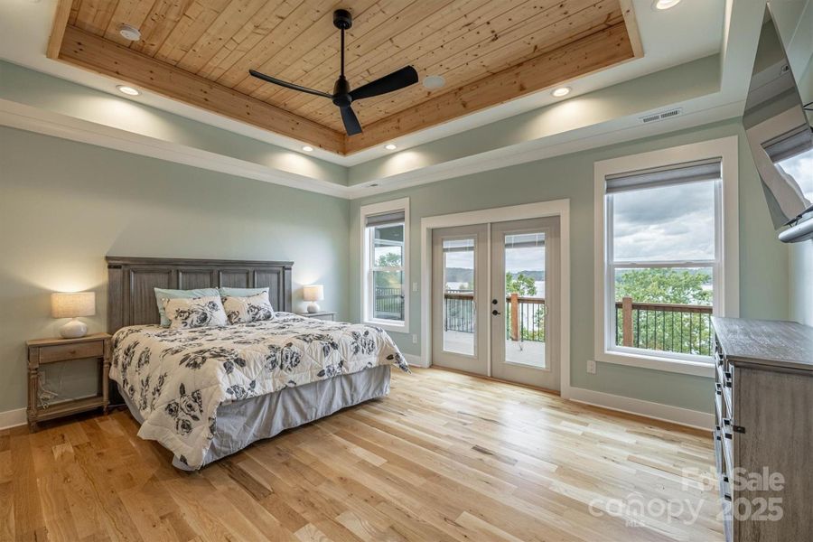 Furnished interior view inside a new home in , Nebo (Image 30).