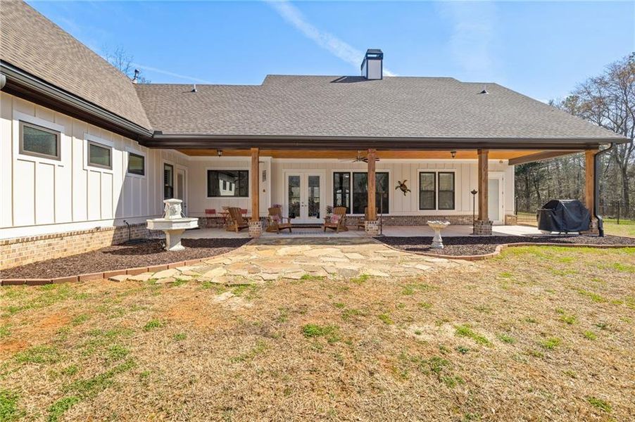 Exterior details and patio area of a home in , Jefferson (Image 31).
