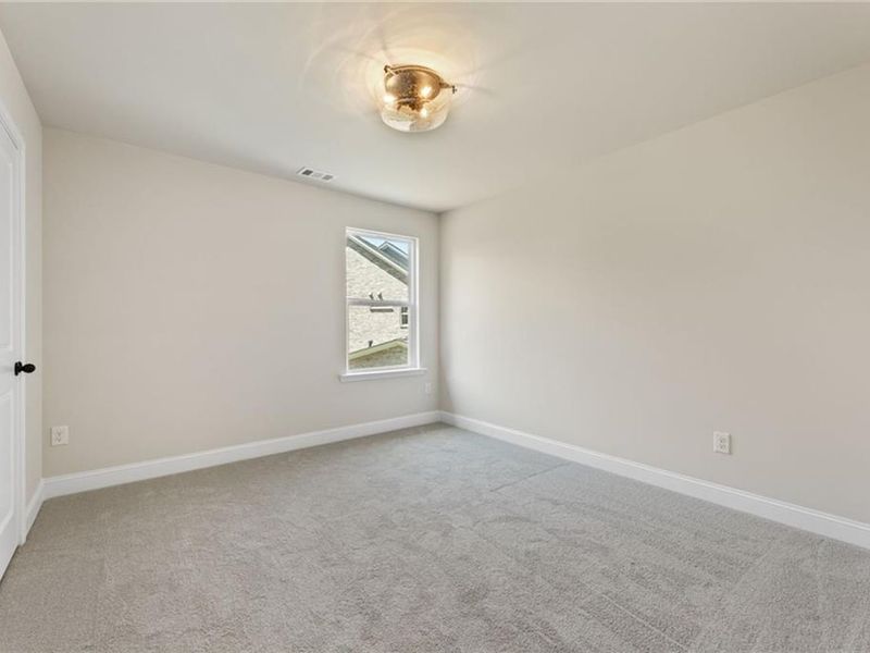 Spacious, unfurnished interior of a new home in Melody Lakeside Estates, Buford (Image 18).