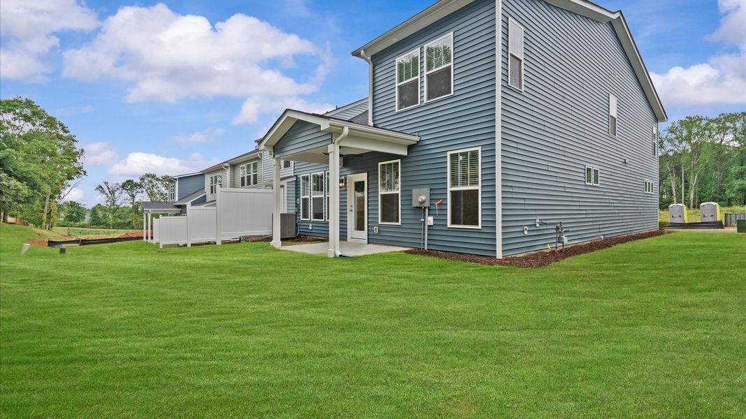 Front exterior of a new home in Aspen Ridge, Lyman, SC, highlighting curb appeal (Image 19). Front exterior of a new home in Aspen Ridge, Lyman, SC, highlighting curb appeal (Image 19).