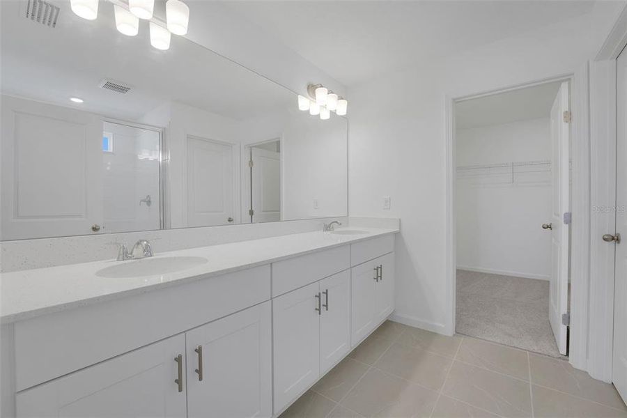 Furnished interior view inside a new home in Willowbrook North, Winter Haven (Image 15).