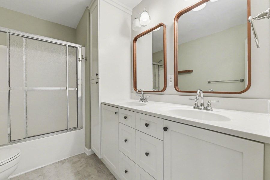 Furnished interior view inside a new home in , North Charleston (Image 16).