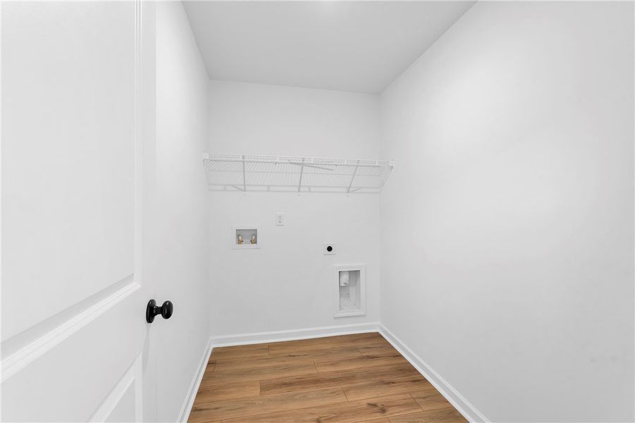 Spacious, unfurnished interior of a new home in Brownstone Park, Easley (Image 11).