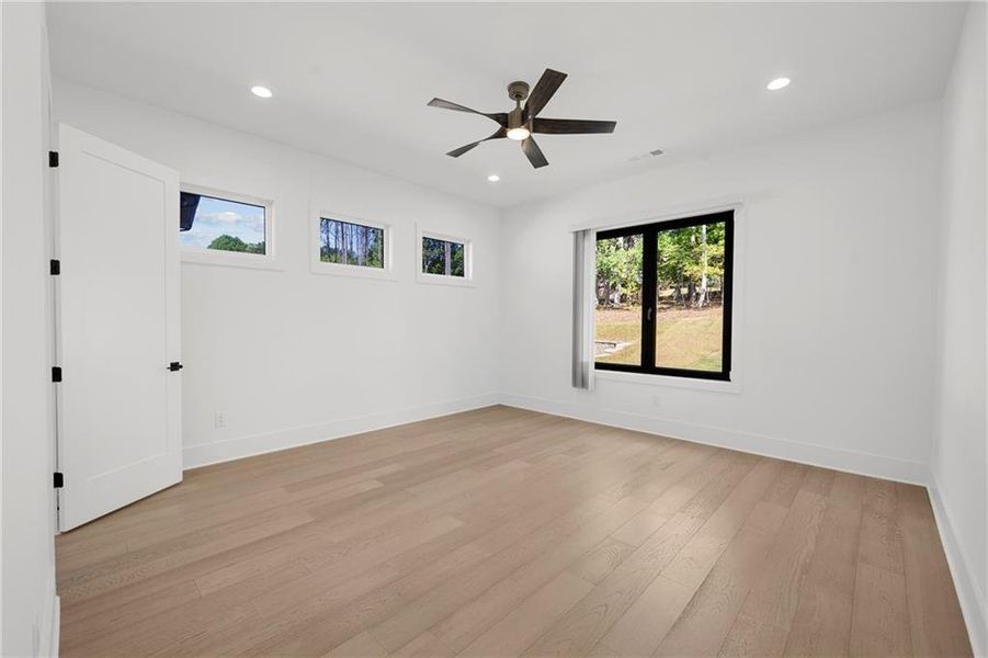 Spacious, unfurnished interior of a new home in , Sugar Hill (Image 61).